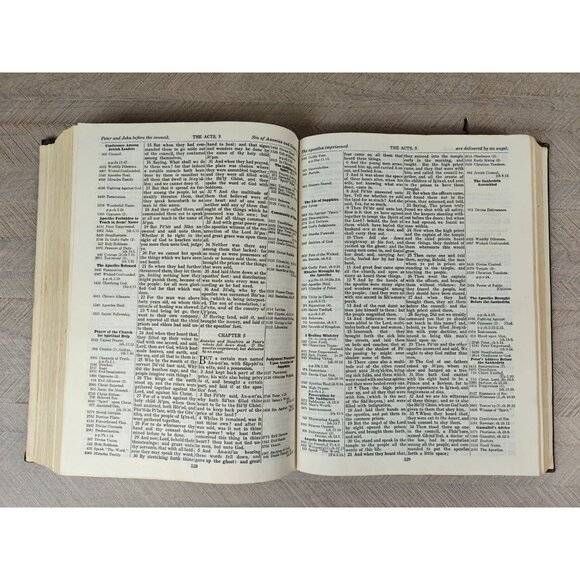 The Thompson Chain-Reference Bible KJV 4th Improved Edition Kirkbride 1953 - Picture 9 of 10